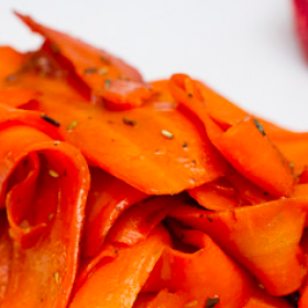 image de la recette Tagliatelles de carottes à la sauce soja